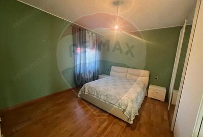 Casă cu 6 camere cu Canalizare în Răstoaca - 18