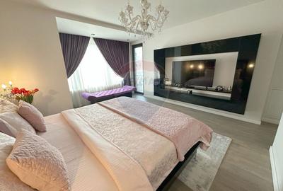 Vila de Lux de Vanzare - Locatie Excelenta la doar 500 m de metrou - 5
