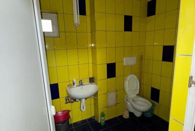 Spațiu comercial, de 180 mp, în Central - 1