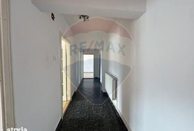 Apartament cu 3 camere în Central - 7