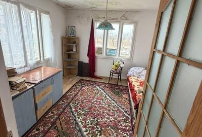 Casă cu 4 camere cu Teren 1000 Mp în Sascut - 1