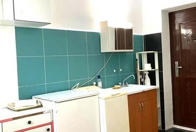 Garsoniera 10 mp, zona centrala - 2