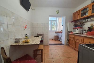 ANDA-Apartament 3 Camere Decomandate - Centrala Pe Gaze - 5