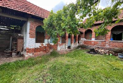 Casă individuală cu 3 camere cu Teren 1699 Mp în Honorici - 11