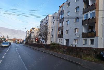 Inchiriez garsoniera - 1