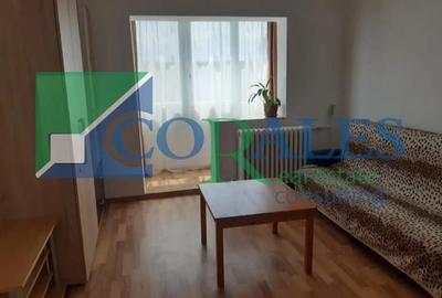 Disponibil imediat. Model mare. Mobilat si utilat - 2