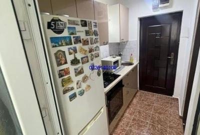 Garsonieră, mobilată în CET - 4