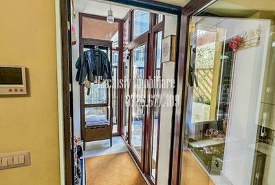 Casa cu 5 camere - centrala pe gaz si loc de parcare - zona Trocadero - 6