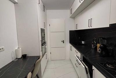 Apartament cu 2 camere decomandat în Titan - 4
