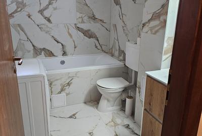 Apartament cu 2 camere decomandat în Tractorul - 6