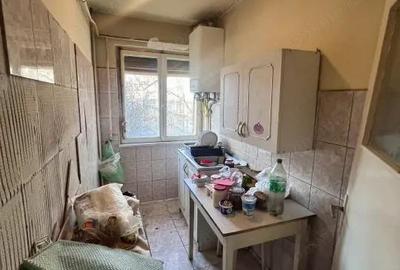 Apartament cu 3 camere semidecomandat în Circumvalațiunii - 2