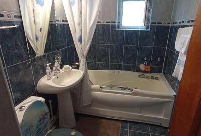 Apartament 3 camere Frumoasa-Continental, decomandat, etaj 4/8 - 10