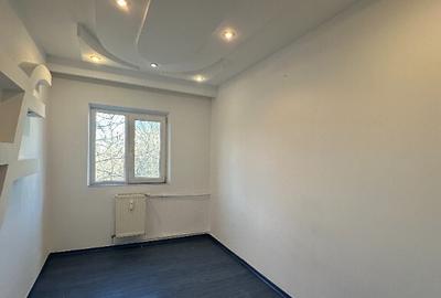 Apartament cu 3 camere decomandat în 9 Mai - 2