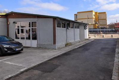 Spațiu comercial, de 180 mp, în Central - 3