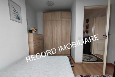 Apartament cu 2 camere decomandat în Florești