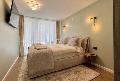 Terase generoase cu vederea spre padure - 7