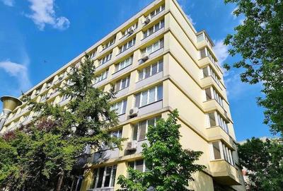 Casă cu 5 camere cu Teren 954 Mp în Arcul de Triumf