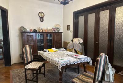 Apartament spatios ULTRACENTRAL/ Spacious apartment in central area