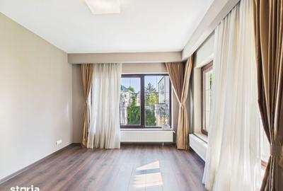 Casă cu 6 camere cu Teren 500 Mp în Central - 13