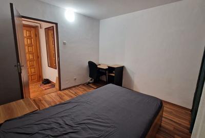 Apartament cu 3 camere semidecomandat în Brazda lui Novac - 4
