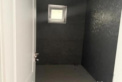 Casă cu 4 camere cu Teren 300 Mp în Malu Mare - 5