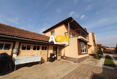 Casa P+1, 912 mp teren, 5 camere, strada asfaltata, zona Lipoveni - 2