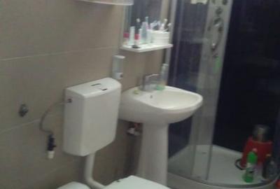 Casă individuală cu 6 camere cu Canalizare în Sărărie - 16