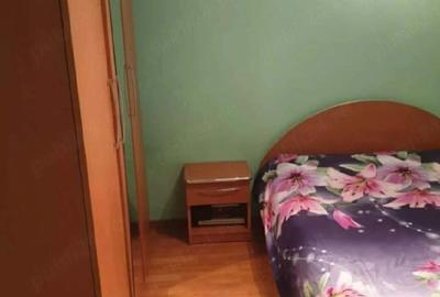Apartament cu 3 camere semidecomandat în Nufărul - 1