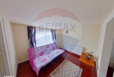 Casă cu 4 camere în Valea Cufundoasă