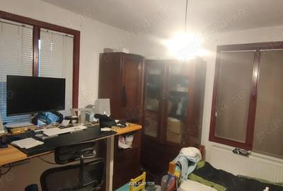 Casă cu 6 camere cu Teren 570 Mp în Aradului - 3