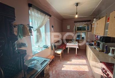 Casa de patrimoniu cu teren arhitectura saseasca sat Nou judetul Sibiu Casa de patrimoniu cu teren arhitectura saseasca sat Nou judetul Sibiu - 8