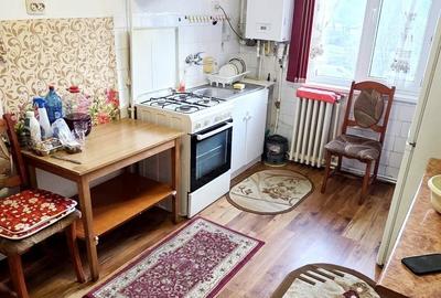 Apartament cu 2 camere decomandat în Precista - 2