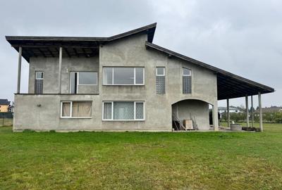 Casă cu 3 camere cu Canalizare în Tăuții-Măgherăuș - 2