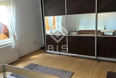 Casă cu 4 camere cu Canalizare în Central - 8