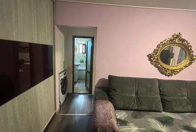 Apartament cu 2 camere semidecomandat în Sud