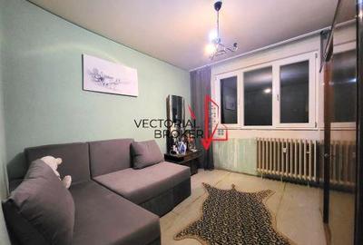 Apartament cu 2 camere decomandat în Titan - 1