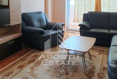 Apartament cu 2 camere semidecomandat în Micălaca