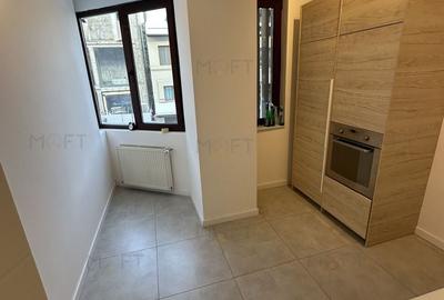 Apartament cu 3 camere semidecomandat în Cotroceni - 9