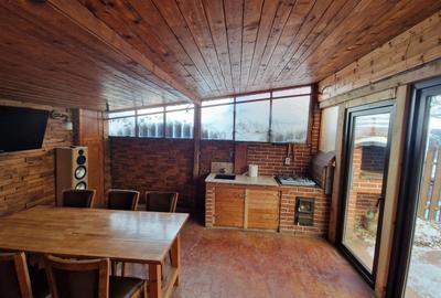 Casă individuală cu 5 camere cu Canalizare în Odăi - 8