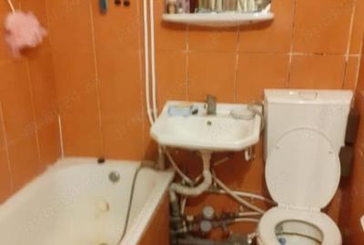 NAVODARI | ZONA PENNY |  2 BAI | COMPARTIMENTAT IN 2 GARSONIERE | COMISION 0 - 3