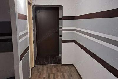 Apartament de vanzare 2 camere , Micro 16 , parter , 53.000 euro neg. - 13