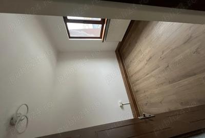 Vand apartament 3 camere banatului - 1