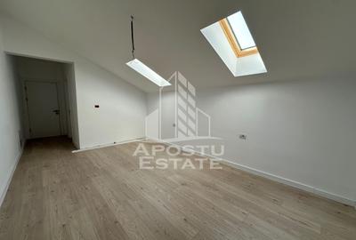 Penthouse cu scara interioara, 3 camere si 2 bai, disponibil imediat. - 14