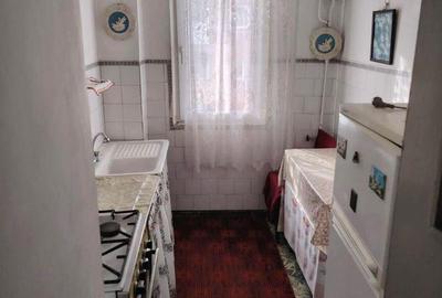 Apartament cu 2 camere semidecomandat în Craiovița Nouă - 3