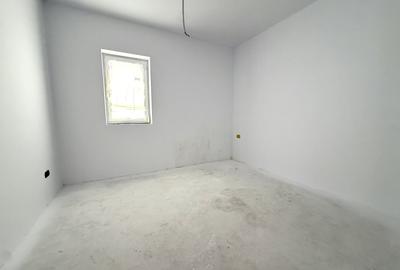Duplex cu 4 camere cu Canalizare în Dumbrăvița - 9