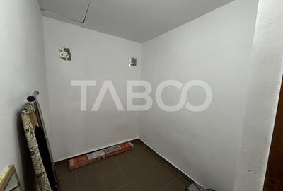 Casa individuala de vanzare renovata in 2024 Slimnic - 8