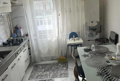 Apartament cu 4 camere decomandat în Craiovița Nouă - 9