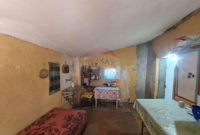 Casa cu 4 camere de vanzare in Jaristea - 3