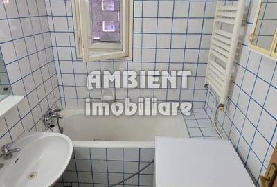 Apartament cu 3 camere semidecomandat, mobilat în Donici - 8