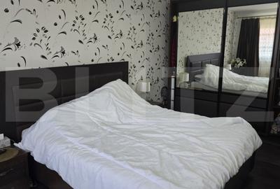 Casă cu 5 camere cu Teren 2800 Mp în Central - 1